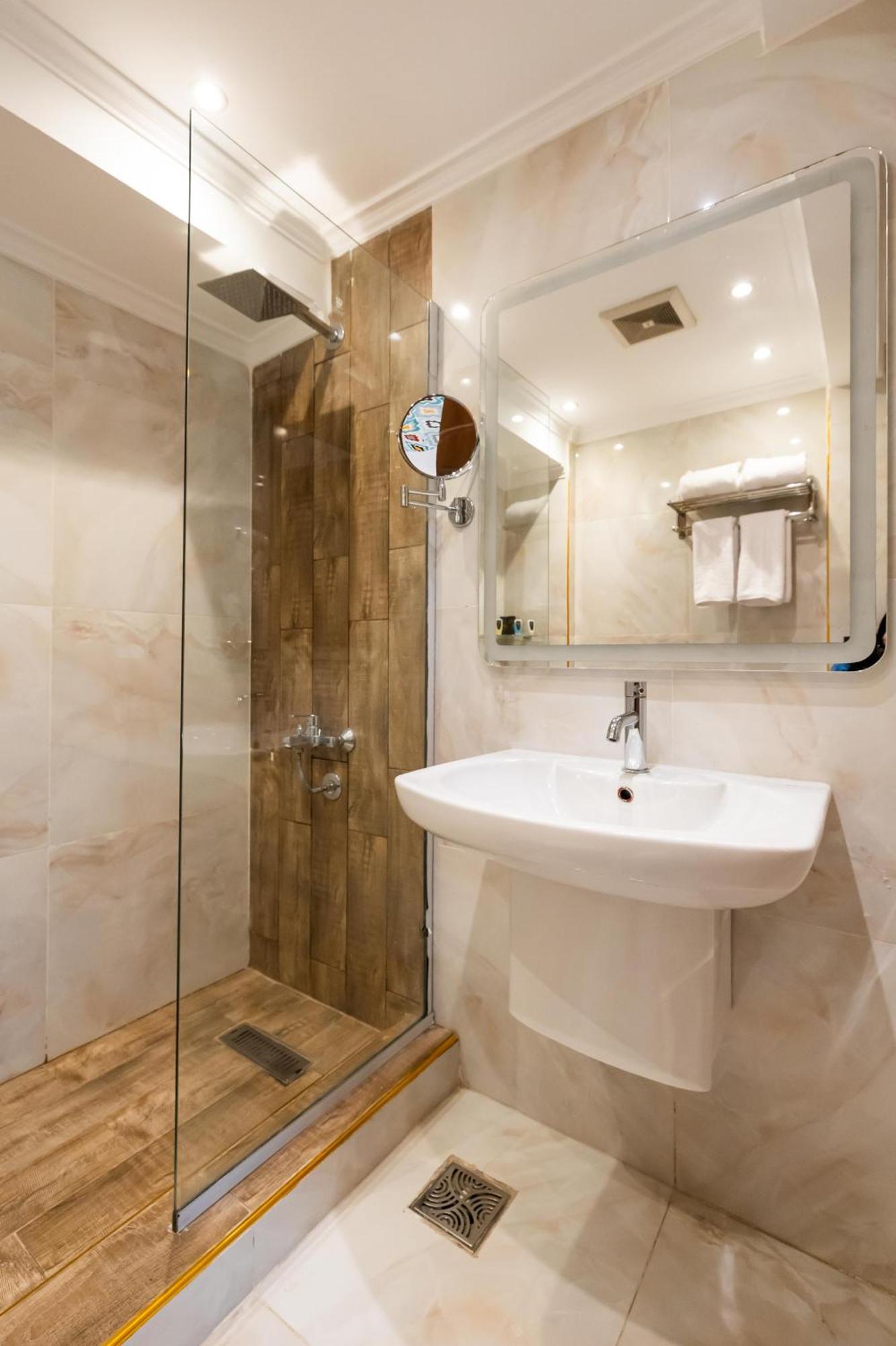 Golden Park Cairo, Heliopolis Otel 3*